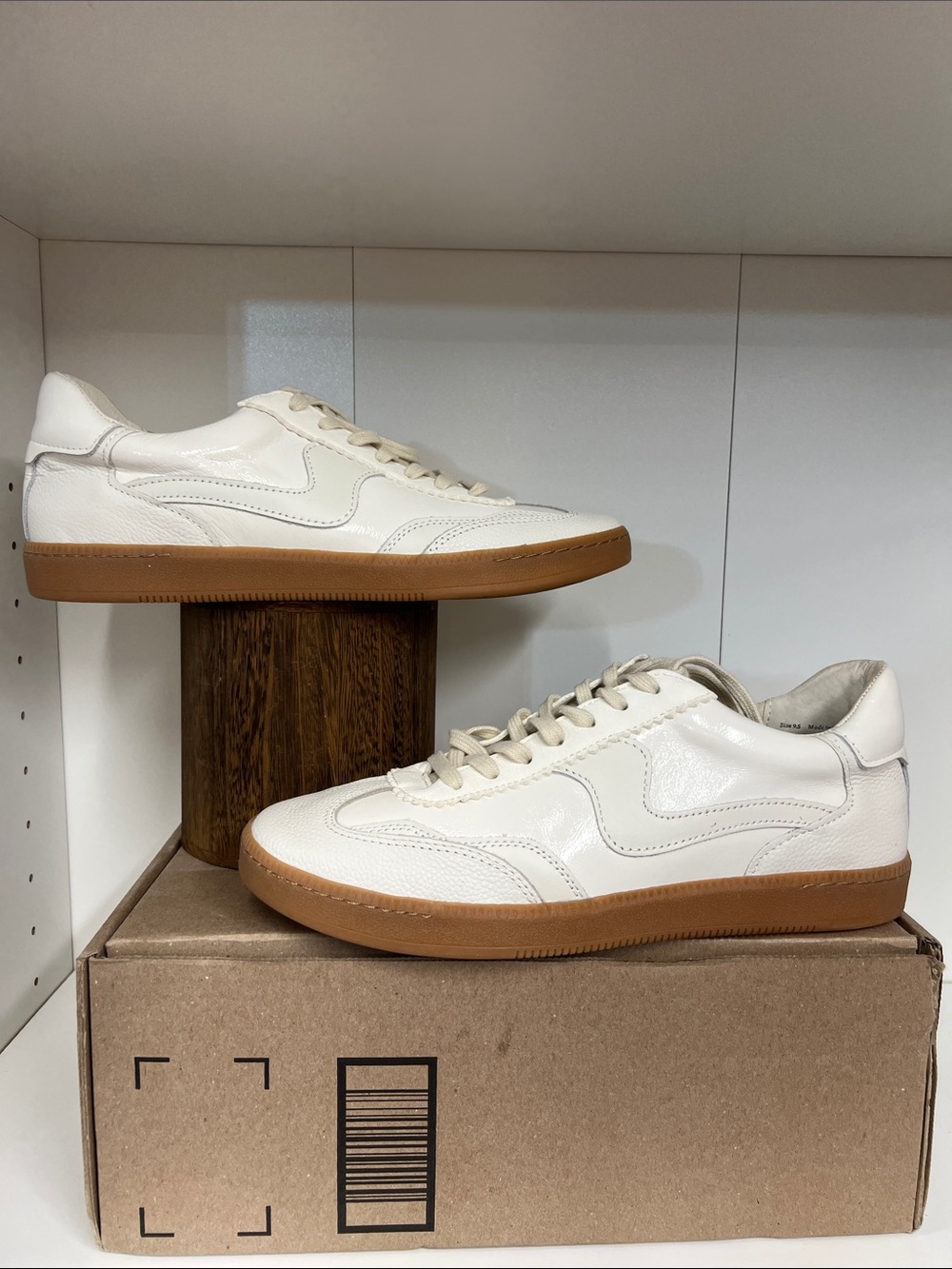🔥Dolce Vita women sneakers size 9.5 new $139 Retail price